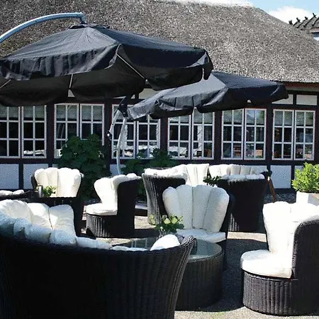 Marielyst Badehotel 3*
